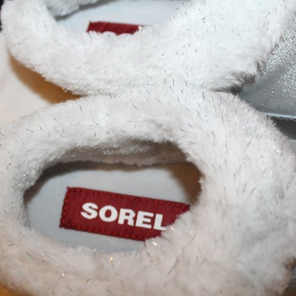 NIB SOREL WOMEN'S METALLIS SILVER SLIP ON FUR SLIPPERS - Picture 5 of 6